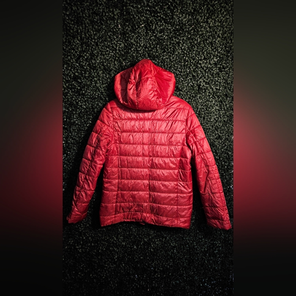 Forever 21 Vibrant Red Puffer Jacket - Picture 4 of 4